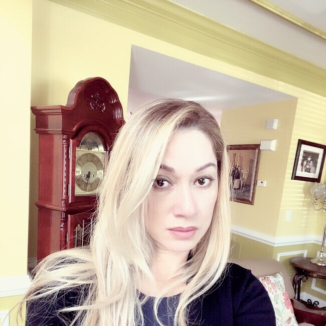 Senia ALfaro