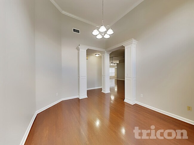 838 Poydras Ln W, Jacksonville, FL 32218 - photo 4