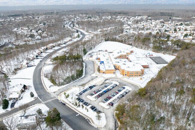 Welcome to Silverbrook Elementary serving students in Fairfax Station, VA.