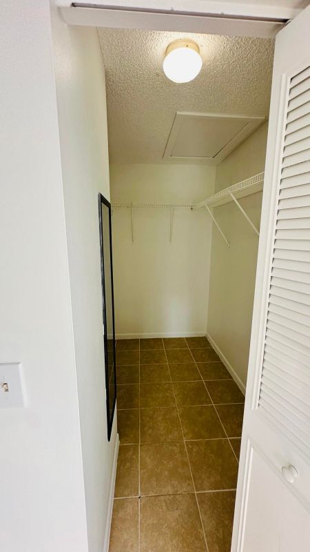 1006 Green Pine Blvd, West Palm Beach, FL 33409 - photo 7