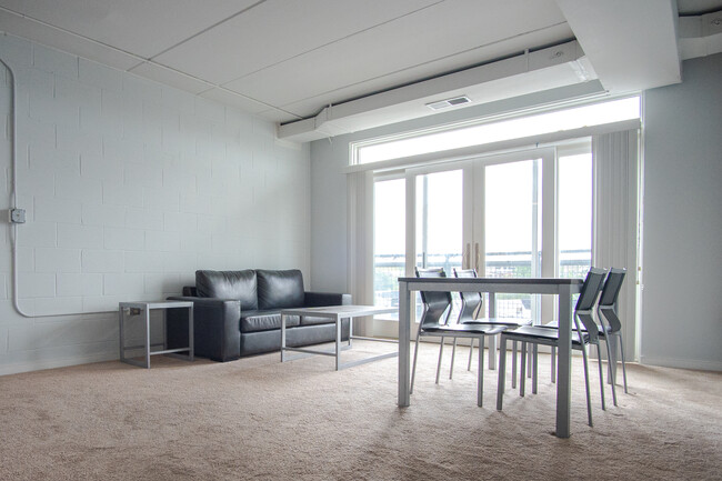 Living/Dinning room