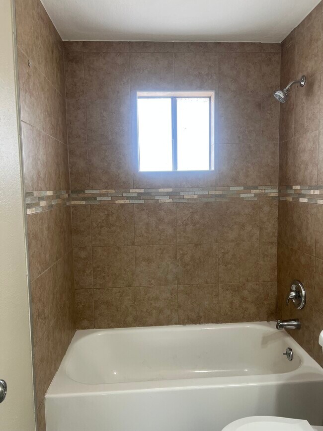 1731 E Cheery Lynn Rd unit 1731 Front, Phoenix, AZ 85016 - photo 6