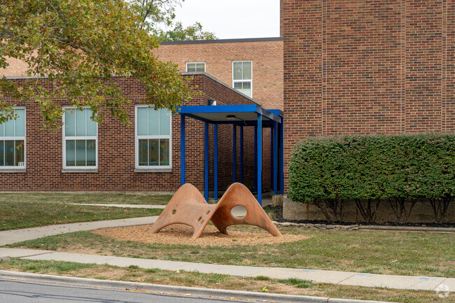 Robert Louis Stevenson Elementary School features a climbing fixture.
