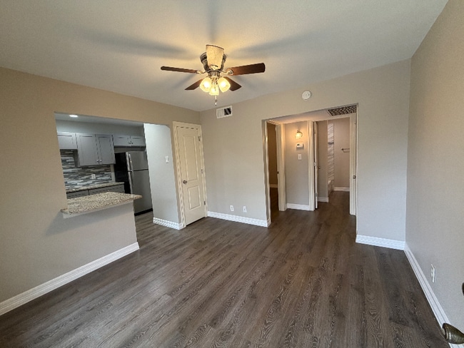 1232 E Live Oak Rd unit 1, Schertz, TX 78154 - photo 2
