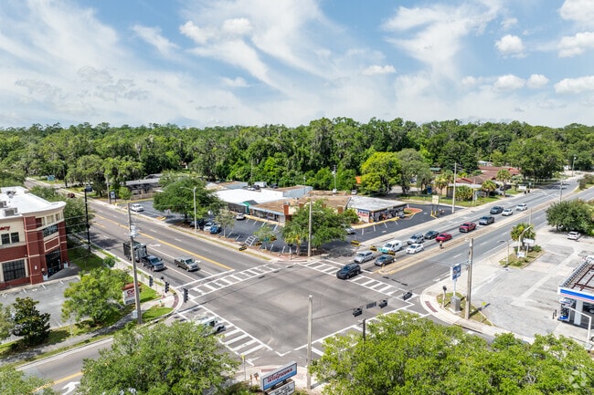 University Park makes for an easy commute to surrounding areas.