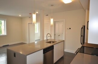 50 Dalton St Unit 4, Boston, MA 02115