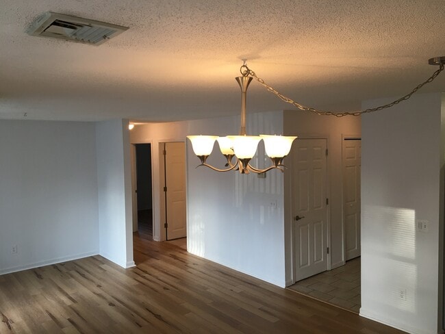 450 Somerset Ave unit 601, Taunton, MA 02780 - photo 5