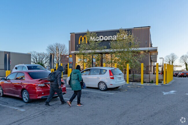 Mcdonalds is a well known food chain with locations all over Naylor Gardens.
