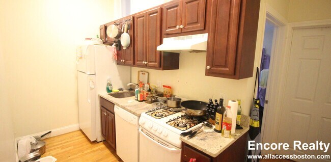 84 Fenway unit 53, Boston, MA 02115 - photo 5