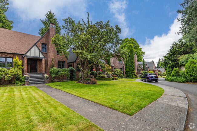 There are a few streets in Green Lake that are lined with gorgeous brick homes such as these.