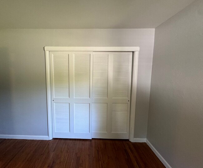 506 Washington Ave, Waterford Works, NJ 08089 - photo 6