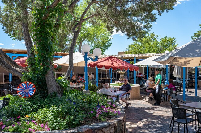 Gabriel's features a gorgeous outdoor dining area.