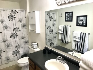 502 Crab Apple Ct Unit Industrial Rooster, Appleton, WI 54914