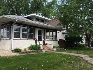277 Brimhall St, Saint Paul, MN 55105