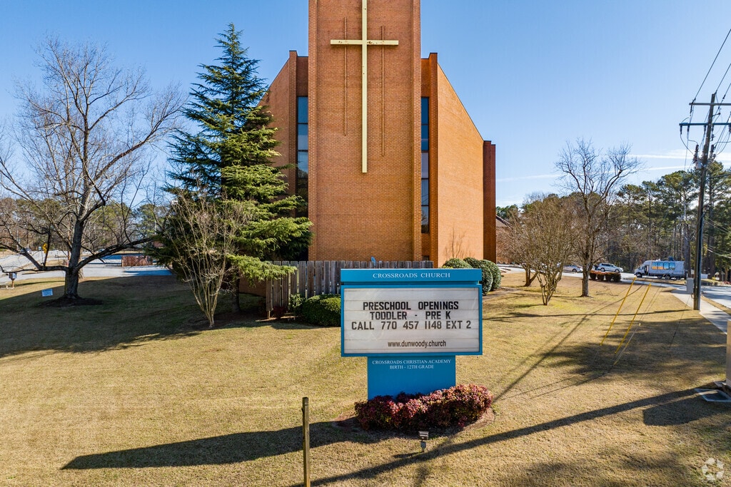 North Peachtree Academy is a Baptist school.
