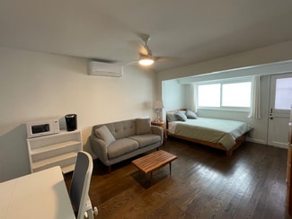 4220 Cerritos Ave, Long Beach, CA 90807