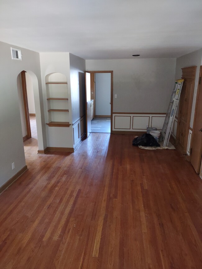 7902 W Center St Unit 4, Milwaukee, WI 53222