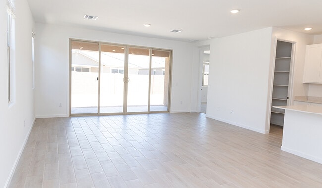 11869 E Arabelle Dr, Vail, AZ 85641 - photo 5