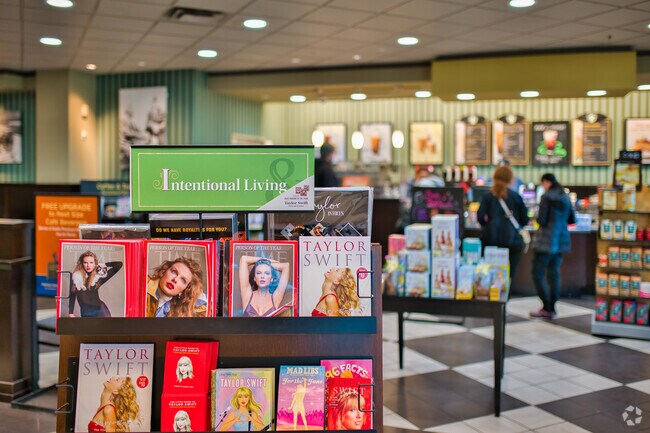 Residents of Melvindale are near to Fairlane Green and Barnes and Noble in Dearborn.