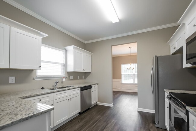 619 Fieldcrest Dr, Dallas, GA 30132 - photo 5