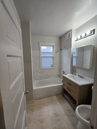 2215 E 80th St Unit NewListing, Cleveland, OH 44103