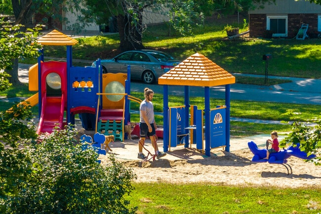 The accessibility of Willow Wood Park's playgrounds and green space makes Willow Wood inviting.