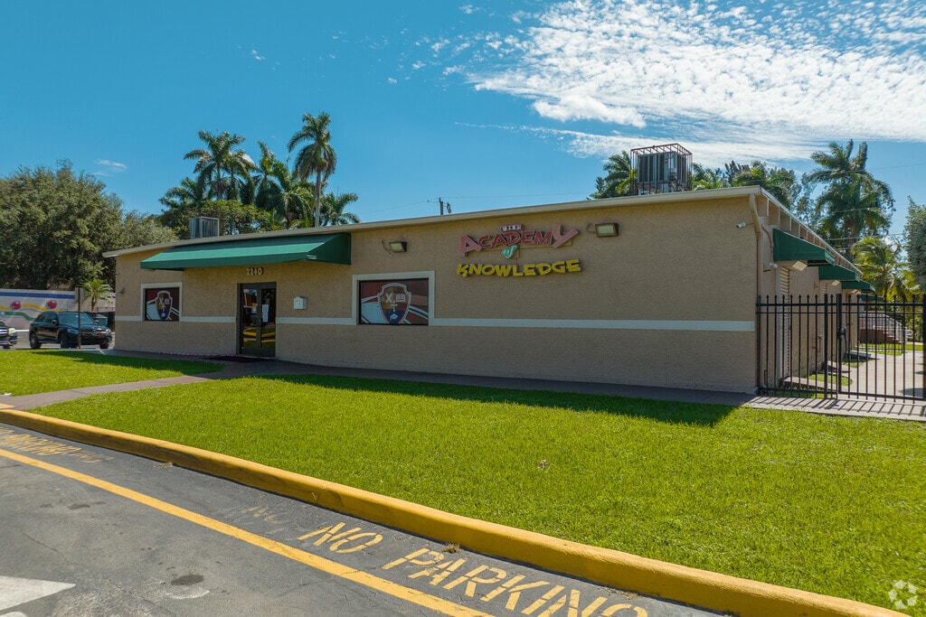 Residents and neighbors trust The Academy O Knowledge Prep School of North Miami