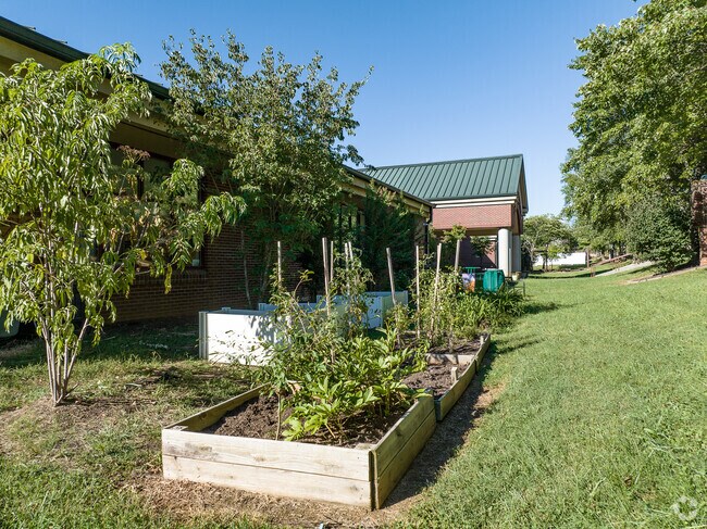 Christenberry Elementary School teaches the importance of nature with its garden in Oakwood.