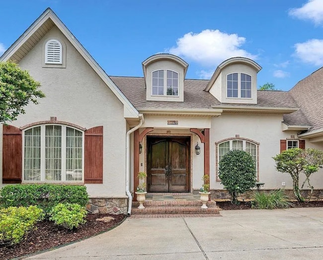 1798 Snapdragon Dr, Navarre, FL 32566 - photo 2