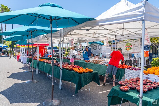 Celebrate the changing seasons at Palladio Farmers Market in Folsom.
