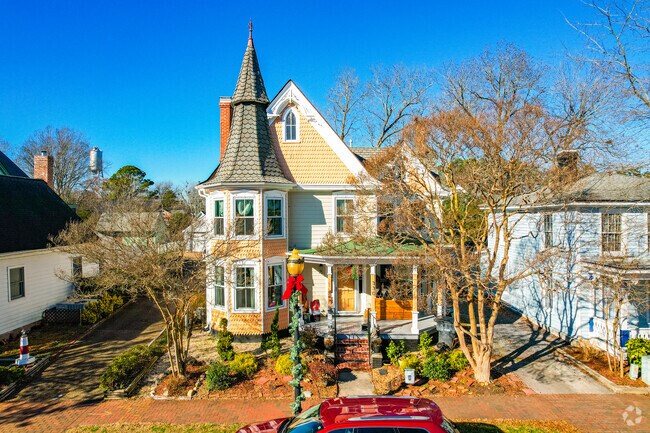 Smithfield is home to many century-old homes.