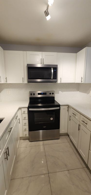 394 N Laurel Dr, Margate, FL 33063