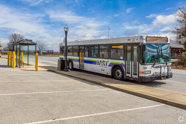 Dart Bus Arriving at Washington Street stop