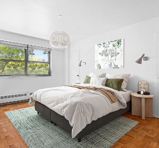 50 Hawthorn St, Newton, MA 02458