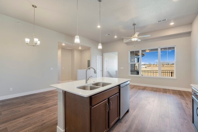 6809 Maple Leaf Dr unit 202, Timnath, CO 80547 - photo 6