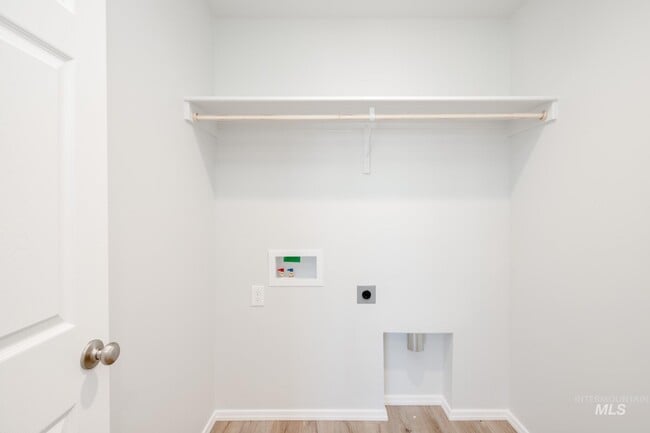 16739 Sentinel Ave, Caldwell, ID 83607 - photo 3