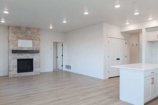 0 Simplicity St unit 37438692, Ammon, ID - photo 7