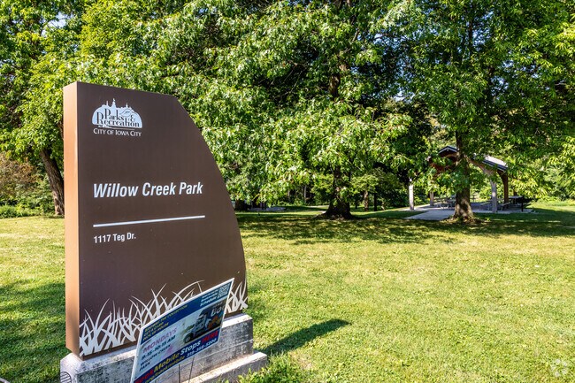 Willow Creek Park is connected to Ty N Cae by the Willow Creek Trail.
