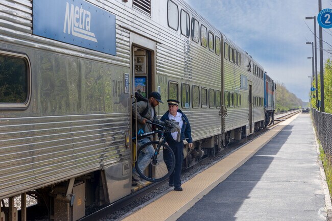 The Oak Forest Metra stop is about an hour away from downtown Chicago.