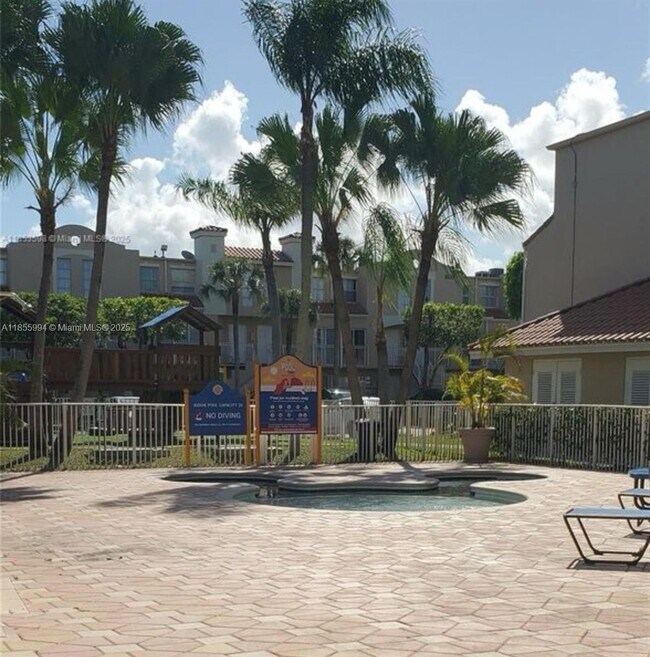 8660 NW 5th Terrace unit 15202, Miami, FL 33126 - photo 6