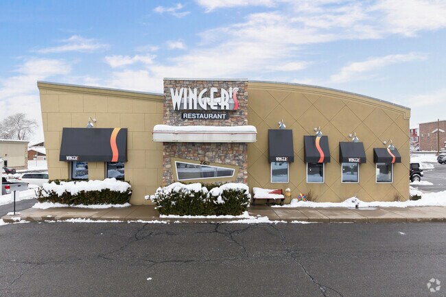 WINGERS Restaurant, 260 W 200 N, Kaysville, UT 84037