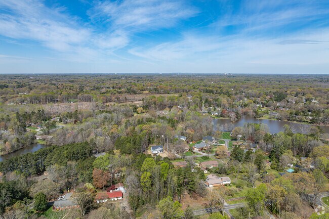 Residents from Forest Oaks enjoy peaceful living only minutes from downtown.