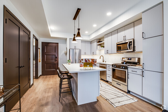 1BR, 1BA