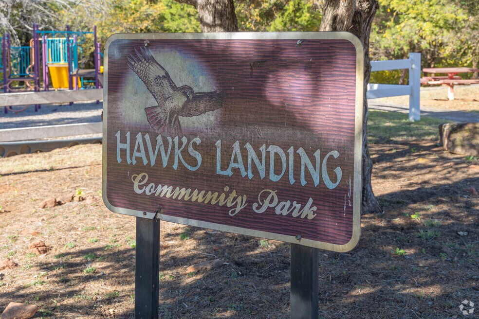 Video_Neighborhood_Westborough-Hawks Landing_534933