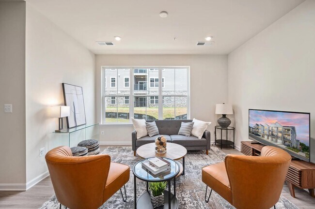 Cascades at Embrey Mill 55+ unit 101, Stafford, VA 22554 - photo 5