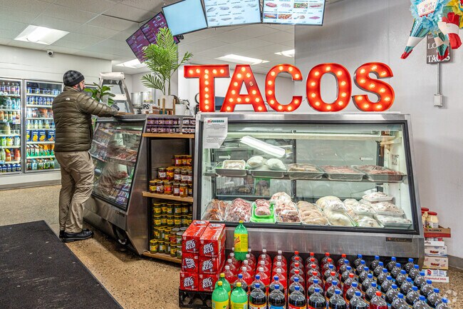 Mi Favorita Grocery sells authentic Mexican food to Hope neighborhood residents.