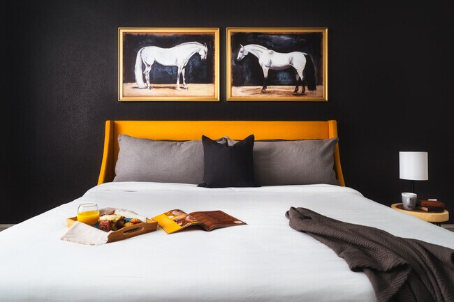 715 Grandin Rd unit ID1300974P, Charlotte, NC 28208 - photo 7