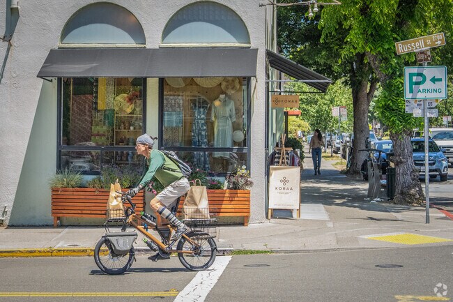 Many locals in the Elmwood area prefer two wheeled transportation over four.