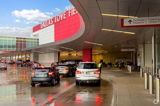 Visitors to Dallas have easy in and out access at Love Field Airport in Love Field.