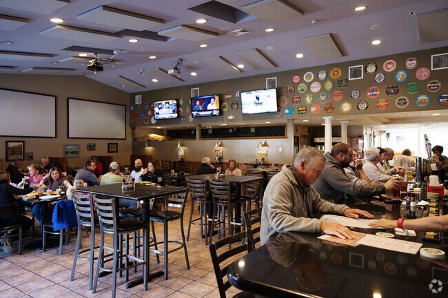 Robin Hood Brewing is known for its in-house craft beers and a wide selection of classic fare.